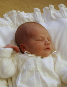 Nå er prinsesse Estelles dåpsdato bestemt