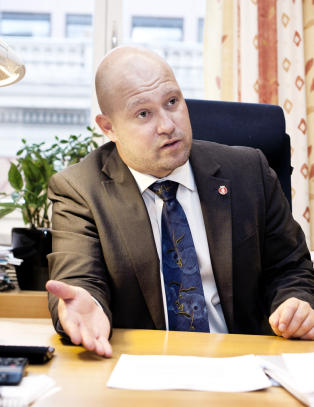 Åpner for ny vurdering i Stortinget