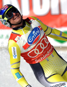 Svindal fikk bank av 17-�ring i NM-utforen