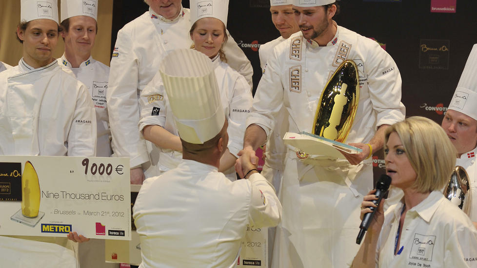 GULL:  �rjan Johannessen (26) vant i kveld gull i Bocuse d'Or Europa i Brussel. Foto: Impuls