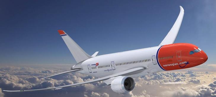 I LUFTA: Skroget på Dreamlineren er bygget av karbonkompositt som er lettere og sterkere enn aluminium som fly normalt er bygd av i dag. Illustrasjon: BOEING/NORWEGIAN I LUFTA: Skroget på Dreamlineren er bygget av karbonkompositt som er lettere og sterkere enn aluminium som fly normalt er bygd av i dag. Illustrasjon: BOEING/NORWEGIAN