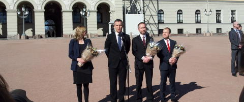 Tre nye statsråder har tatt plass ved kongens bord