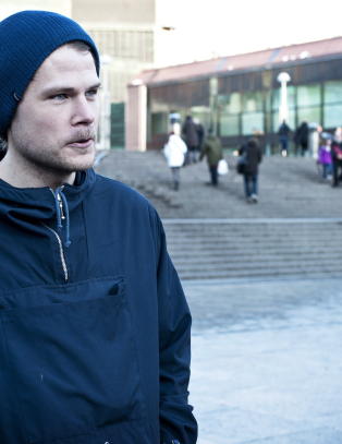 Forsker vil fortelle r�ykere at snus er fornuftig