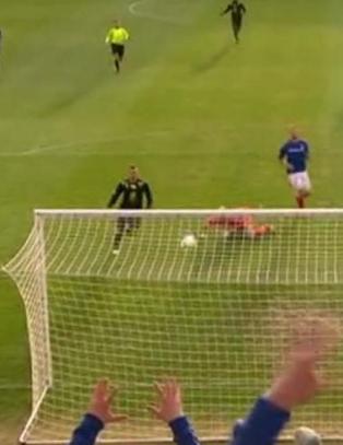 - Utrolig at ingen av dem gikk i m�l