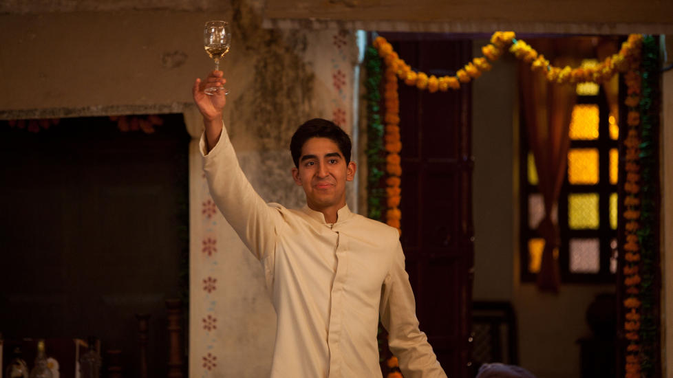 SLUMDOG: Dev Patel gjorde braksuksess med filmen Slumdog Millionaire. N� er han aktuell som hotelldirekt�r i Best Exotic Marigold Hotel. Foto: Scanpix
