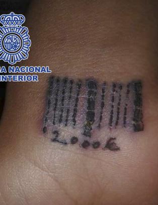 Halliker tatoverte sine prostituerte med strekkoder