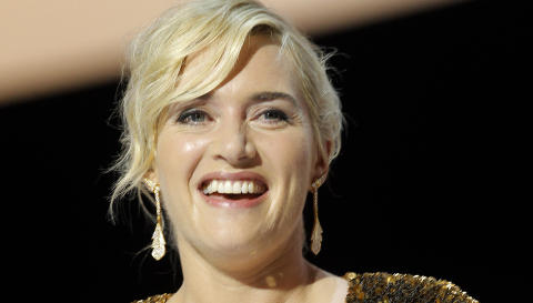 RØD LØPER: Hollywood-stjerne kate Winselet skal gå på den røde løperen sammen med Sissel Kyrkejbø. Foto: Scanpix/AP/Jacques Brinon RØD LØPER: Hollywood-stjerne kate Winselet skal gå på den røde løperen sammen med Sissel Kyrkejbø. Foto: Scanpix/AP/Jacques Brinon