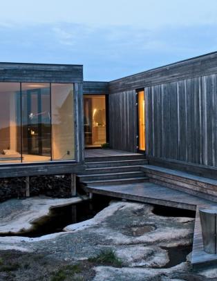 Ni hytter med fantastisk plassering
