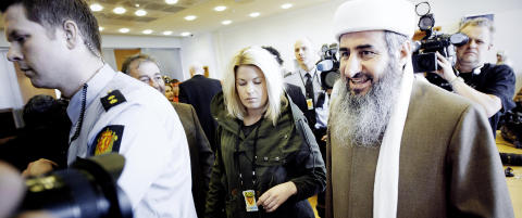 Vurderer � p�gripe Krekar