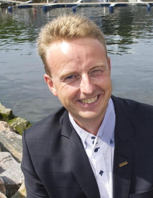 - Jeg er rett og slett veldig forelsket