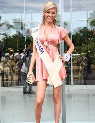 Jenna (23) disket fra Miss Universe