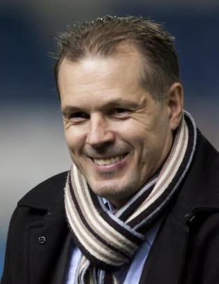 Rekdal ler av p�stand om at Aafk la inn �latterlig lavt bud�