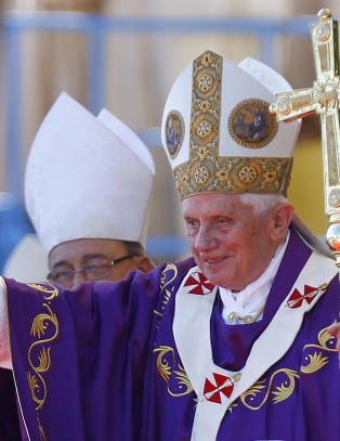 Paven m�tte Fidel Castro p� Cuba