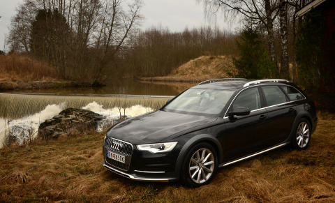 BILEN FOR DEG SOM...: ...har mye penger - men som ikke n�dvendigvis vil vise det. Foto: ANDREAS HANDELAND