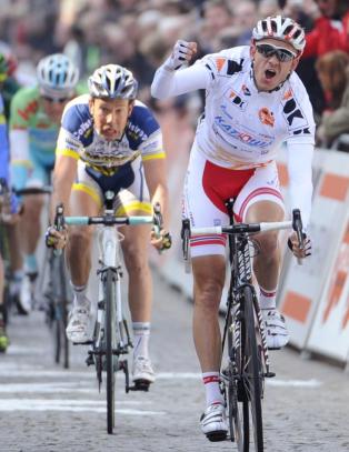 - Steike. Er det sant? Det er jo vanvittig bra!