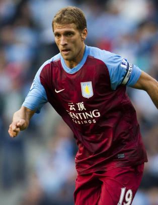 Aston Villa-kapteinen har leukemi