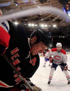 Suverene Rangers tilbake p� NHL-toppen