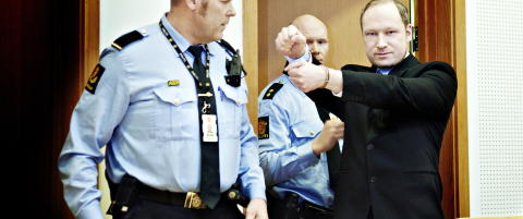 - Breivik planla tagging som militær operasjon