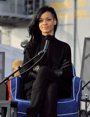 Rihanna ble lei av blondine-looken