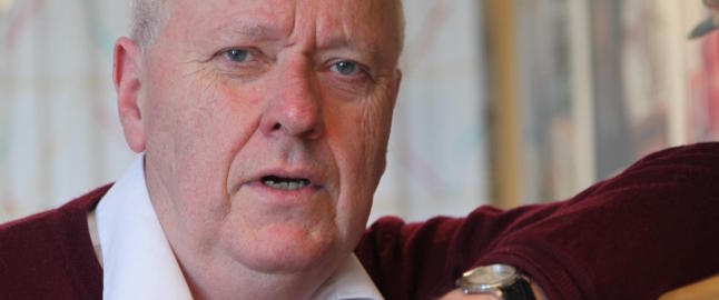 Det var norske politifolk som arresterte de norske j�dene og overleverte dem til sin skjebne hos tyskerne.  Professor Per Ole Johansen har unders�kt et stort antall saker. -N� m� tida v�re moden for � lufte ut i politiet, sier han.