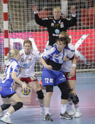 Larvik rundspilt av Buducnost