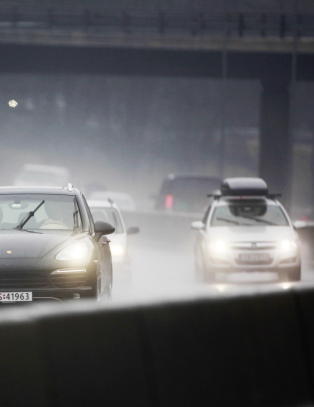 Regn, sludd og snø på påskeveiene