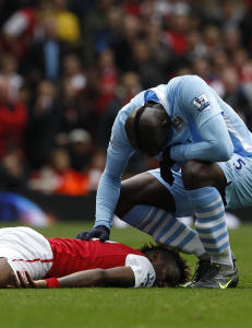Balotelli f�r ikke ekstra straff for Song-stemplingen