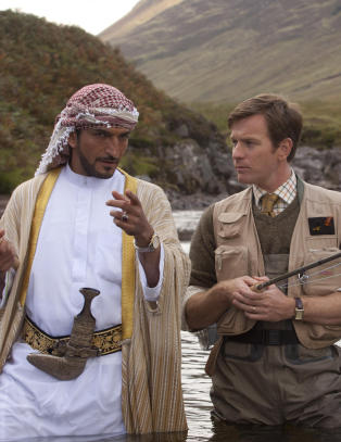Ewan McGregor flyter med strømmen