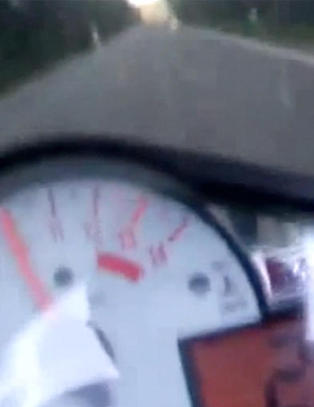 Disse r�kj�rer-videoene f�r UP-sjefen til � rase