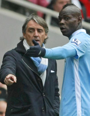 Agenten sier Balotelli og Mancini har skværet opp