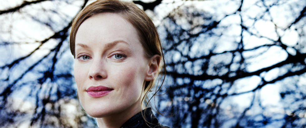 Norske Guro spiller mot Keira Knightley og Jude Law