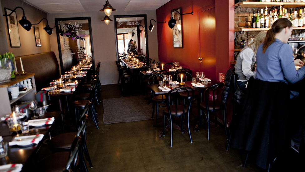 Helst�pt: Den lille franske bistroen p� Gr�nerl�kka er drevet av folk som er lidenskapelig opptatt av fransk mat. Det vises &mdash; og smakes &mdash; i hver eneste lille detalj. Magnifique!
 Foto: Elin Hansson