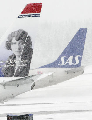 Glatte rullebaner p� Gardermoen f�rer til forsinkelser