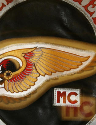Hells Angels tilb�d penger til Troms�-russ