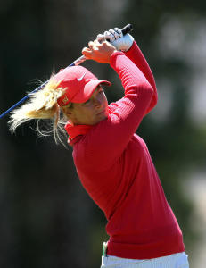 Tutta to under par