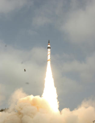India skjøt opp langdistanserakett som kan frakte atomvåpen