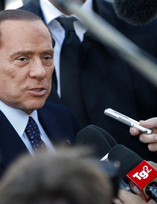 Berlusconi forteller om �burleske leker�