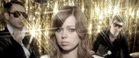 Gyllen og ambisi�s elektropop som er verdt hvert minutt