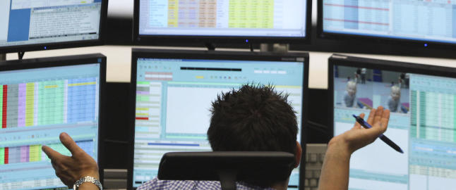 Britiske ten�ringer lurte til seg millioner da de hevdet � ha laget en aksjerobot