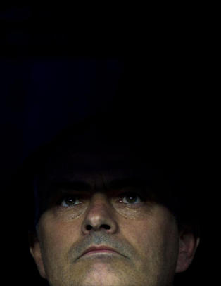 - Kritikerne er folk som blir utslitt av � g� i trapper