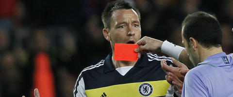 Utestengt Terry f�r l�fte pokalen hvis Chelsea vinner