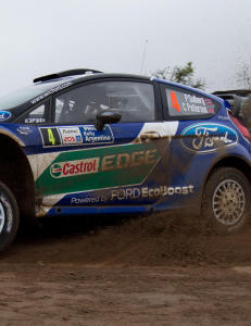 Solberg over ti sekunder foran Loeb i Argentina