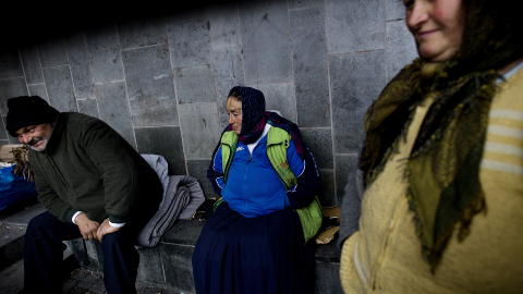 - GUDS LAND: - Norge er et velsignet land, mener Cantaragiu (40). Derfor trodde han man ble bedre mottatt og fikk et sted å sove i Oslo. Foto: Tomm W. Christiansen / Dagbladet - GUDS LAND: - Norge er et velsignet land, mener Cantaragiu (40). Derfor trodde han man ble bedre mottatt og fikk et sted å sove i Oslo. Foto: Tomm W. Christiansen / Dagbladet