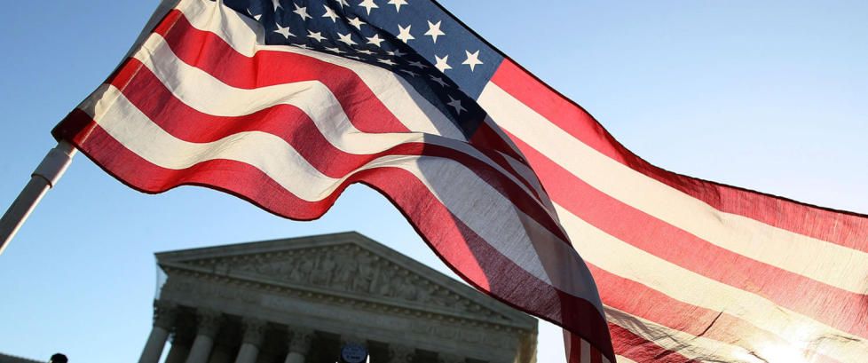 Så lenge USA sitter på gjerdet er pengene dine i fare