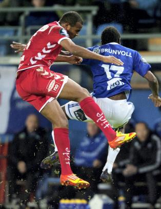 Austin klar for VIF-kamp etter hodesmellen