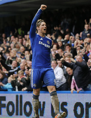 Torres scoret hat-trick da QPR fikk juling
