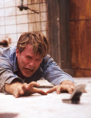 P� dette cruiset er motorsag en del av underholdningen