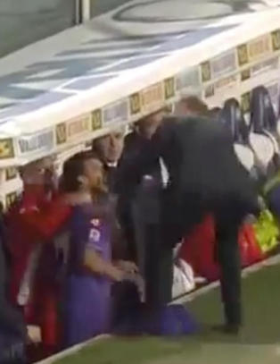 Her går Fiorentina-treneren til angrep på egen spiller