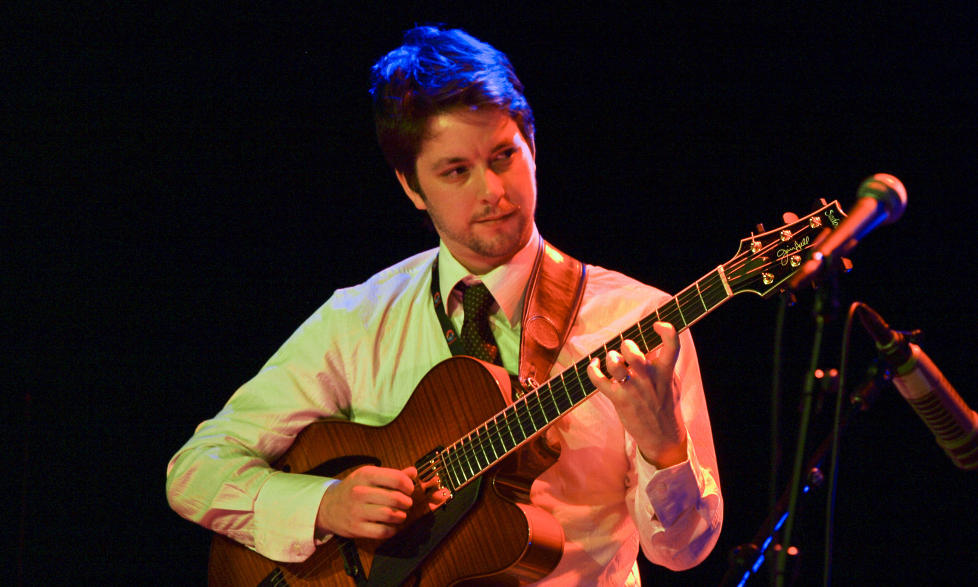 LAGE LUND:  Lage Lund fra Skien leverer nok et str�lende album fra sin base i New York, denne gang i form av et konsertopptak fra Greenwich Village-klubben Smalls. FOTO: TERJE MOSNES