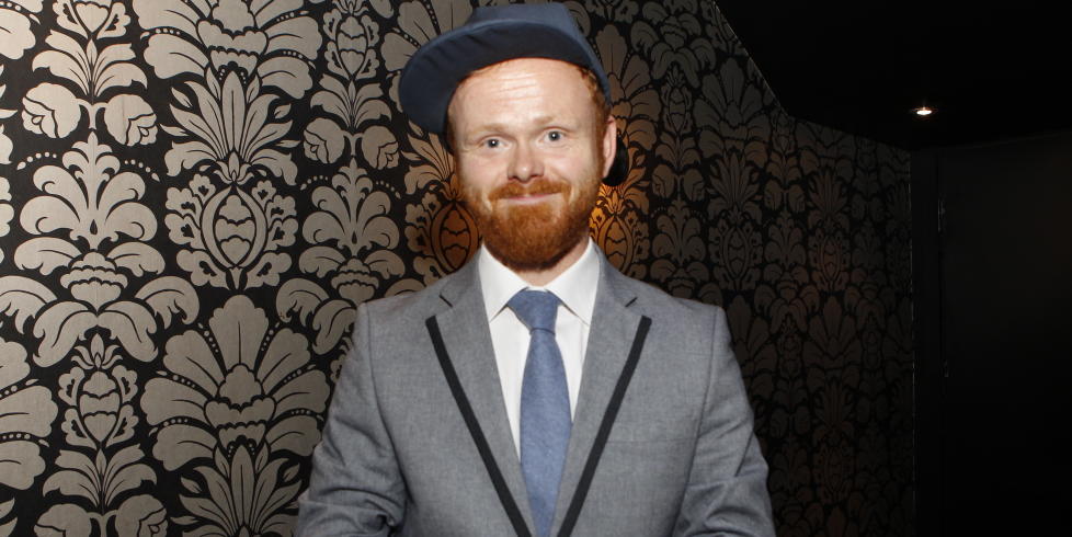 PROGRAMLEDER: Ravi (Ivar Johansen) skal lede programmet �Sm�bruket� p� Viasat 4.
